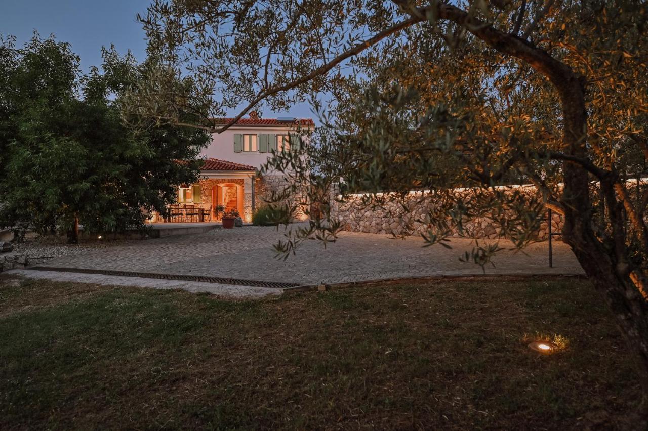 Vila Stala Malinska Exteriér fotografie