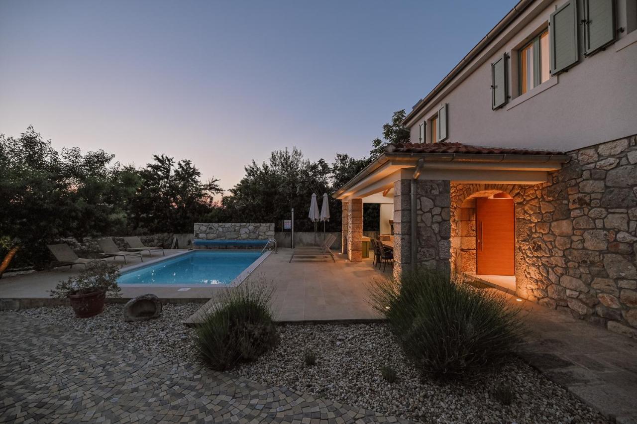 Vila Stala Malinska Exteriér fotografie